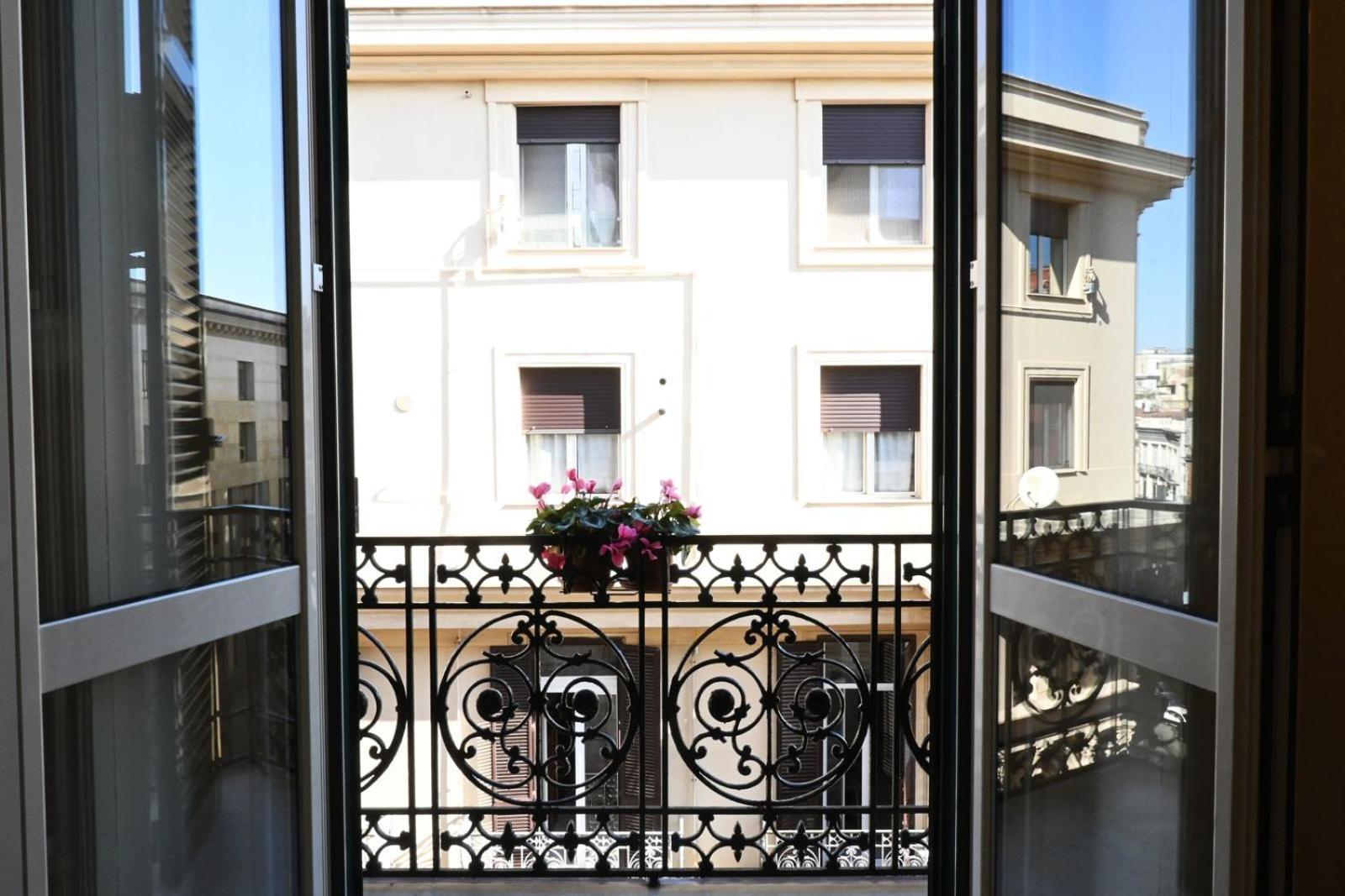 Ta-49 Bed E Breakfast Nápoles Exterior foto