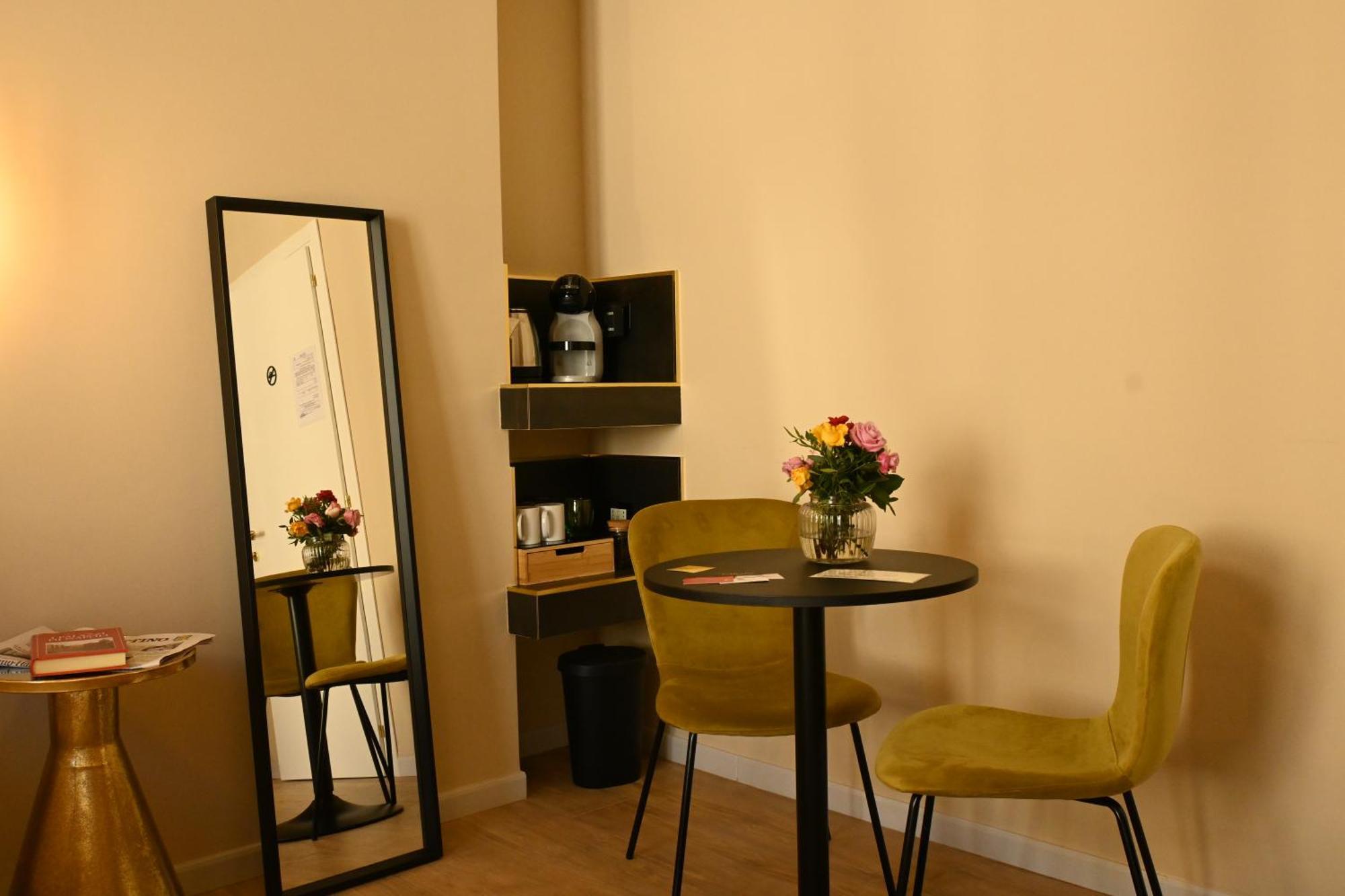 Ta-49 Bed E Breakfast Nápoles Exterior foto