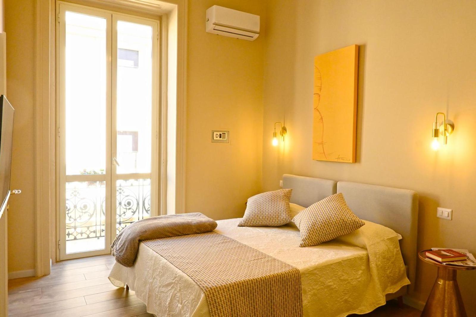 Ta-49 Bed E Breakfast Nápoles Exterior foto
